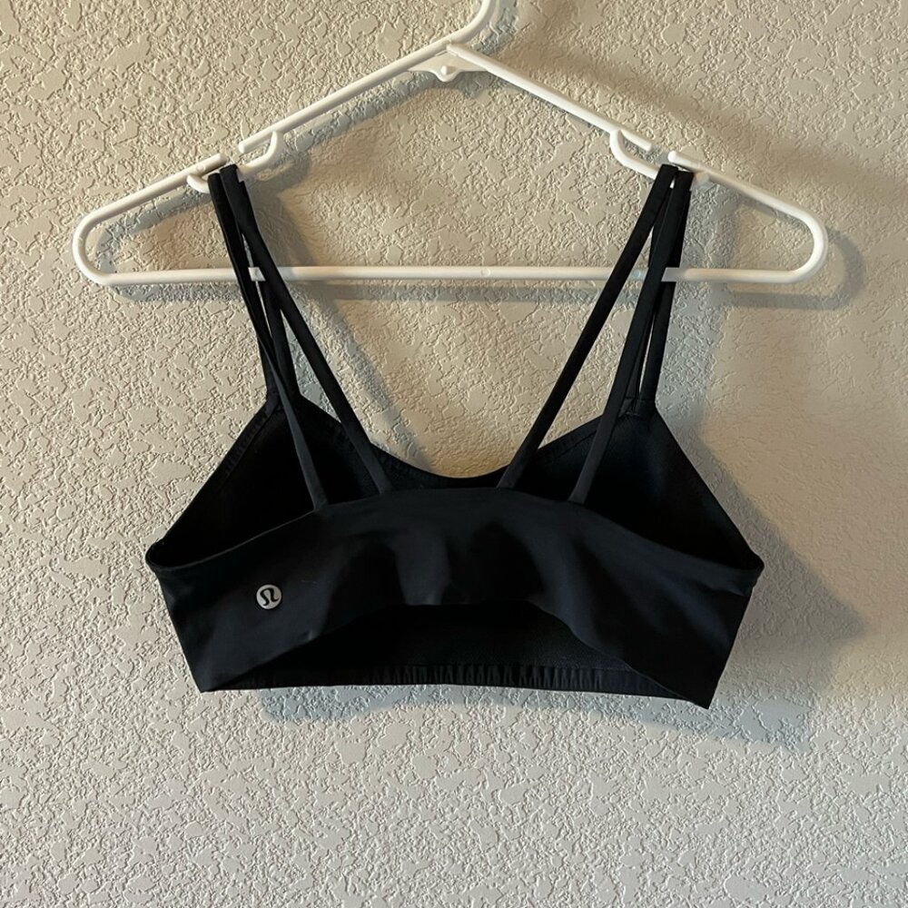 Lululemon Like A Cloud Bra – Light Support, B/C Cup (Size 6, Black)